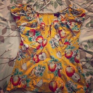 Hell Bunny Apple Top